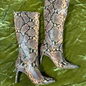 Steve Madden Tall Knee high boots